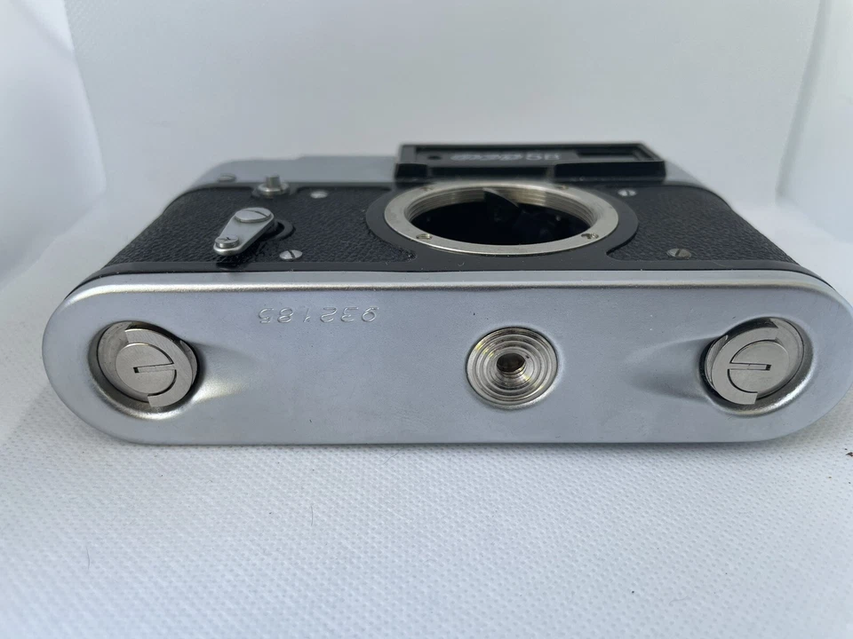 fed 5b camera, In USA, 35 Mm Range Finder Camera, BODY ONLY- No Lens.   Works - Image 2 of 4