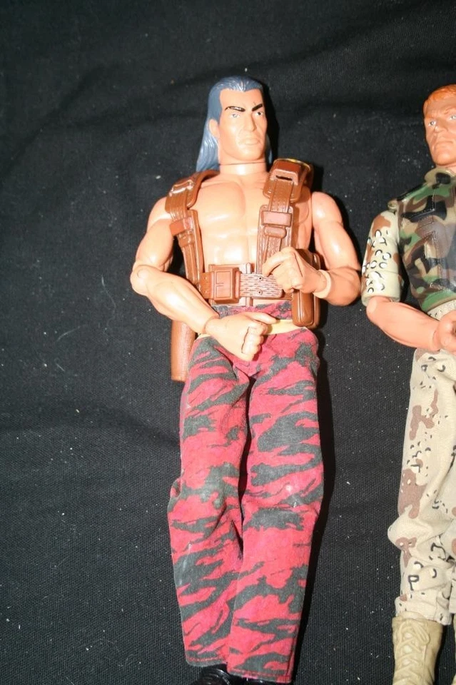 5 GI Joe Action Figures 1 (1964) 3 (1996) 1 (2002) All Dressed Very Good Cond. - Image 2 of 4