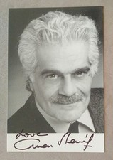 16062 Omar Sharif Autogrammkarte original signiert
