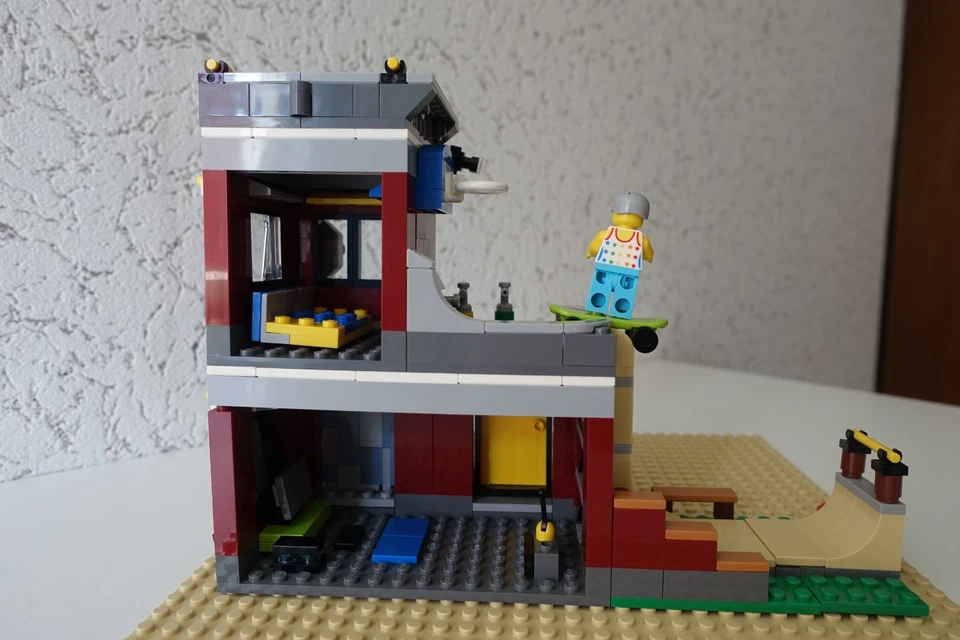 LEGO Creator 31081 Modular Skate House, Foto 3 von 4