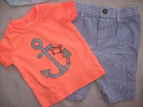 BOY 0-3 M: VINTAGE LOT: ROMPERS; BODYSUITS; 2-Pc. SETS: GYMBOREE; CHAPS; GEORGE - Picture 6 of 7
