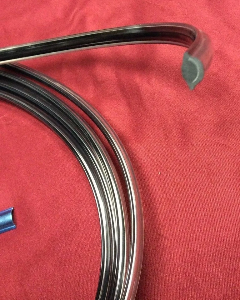 Camión Ford F150 F250 F350 1973-1979 sello de ventana trasera moldura tira de bloqueo - cromo Foto 4 de 4