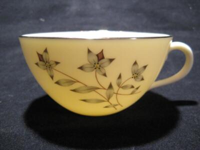 Princessページ Princess By Lenox ( X-516 ) Floral Center Ivory Platinum Trim Cup