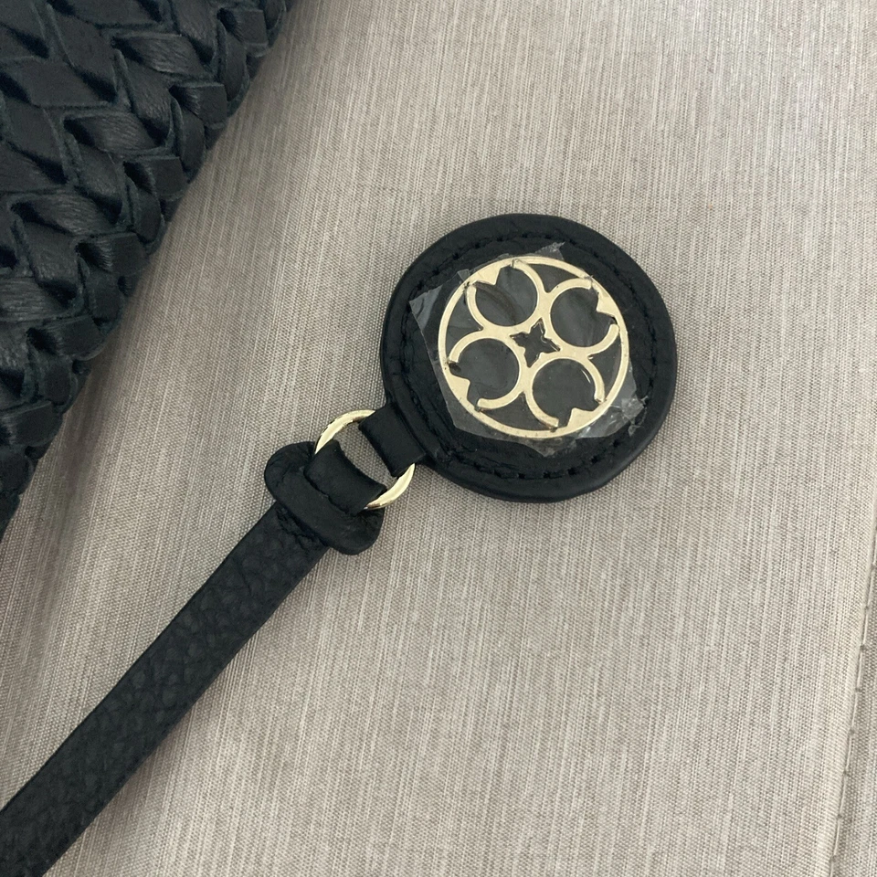 Cartera de viaje Carlisle 100 % cuero negra dorada nueva sin etiquetas Foto 2 de 4