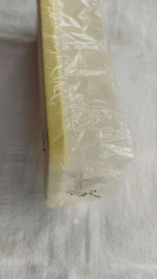 Tupperware Frigosmart Ciotola Rettangolare Gialla + Coperchio codice 5553A-4  - Immagine 2 di 4