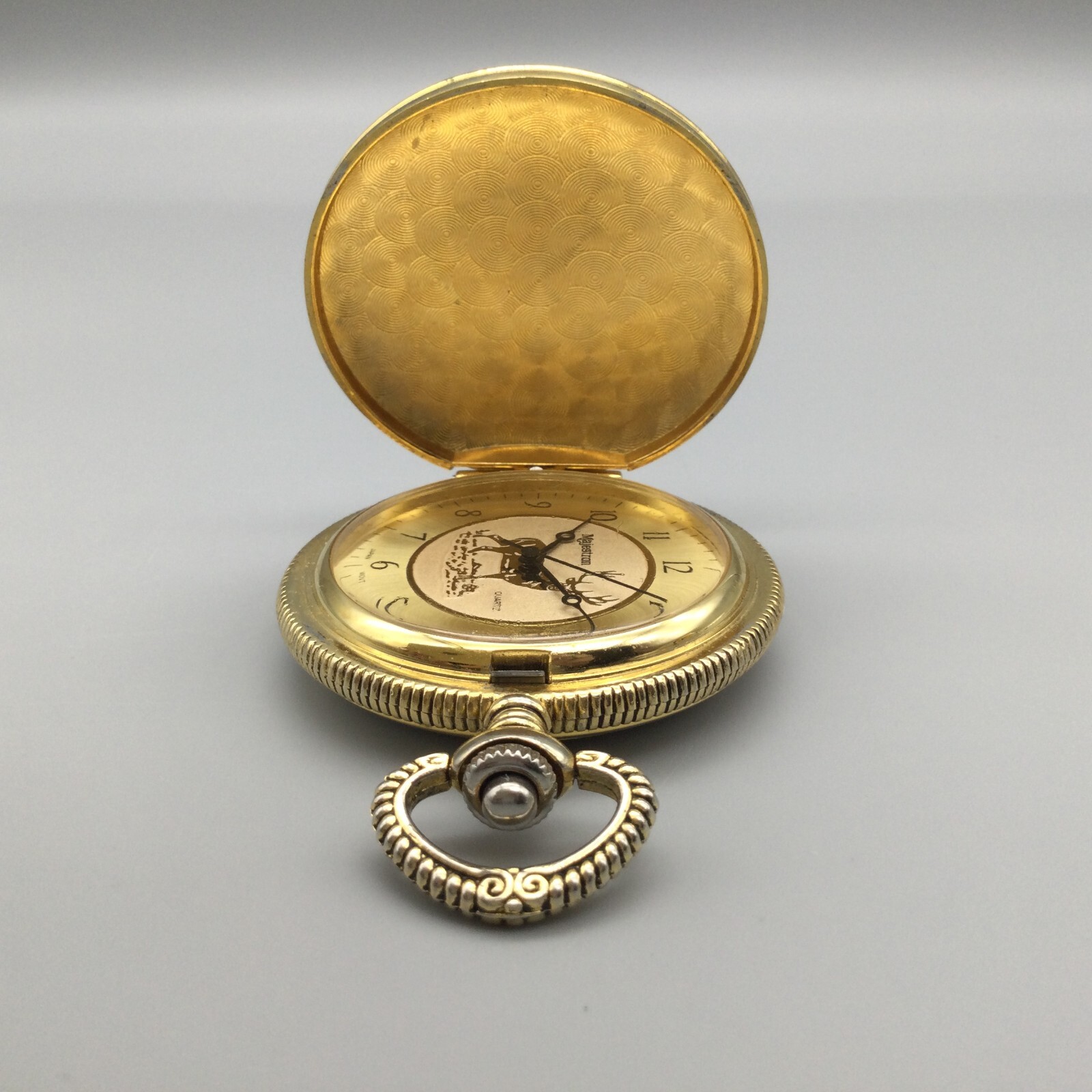 Majestron Deer Hunter Pocket Watch Men 47mm Eagle Siver Gold Tone New