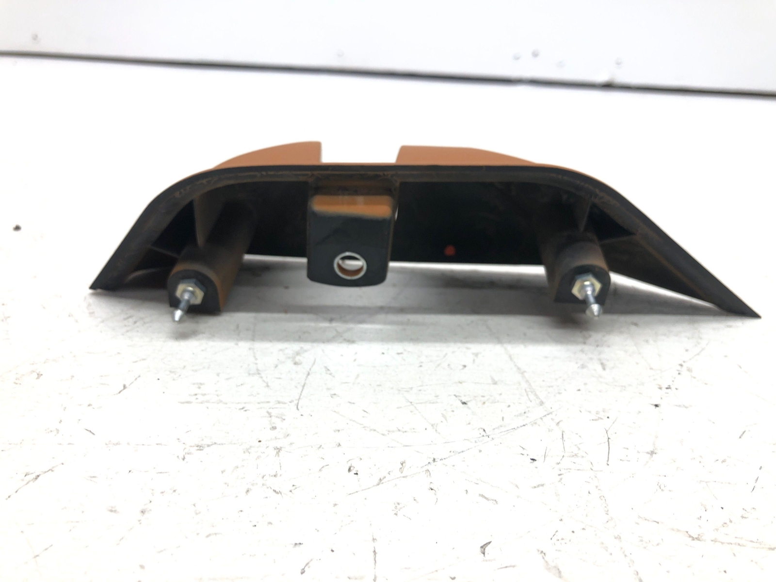 2017-2020 FERRARI GTC4LUSSO RIGHT REAR LATCH STRIKER COVER CUOIO 82224800 OEM