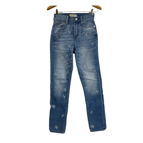 Summer Jeans Daisy Embroidered 23 