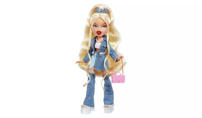 Bratz doll Cloe Fashion Doll by Always Bratz