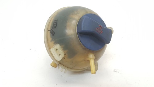 Audi A3 8L  Ausgleichsbehälter Kühlmittelbehälter 1j0121403b  (84)