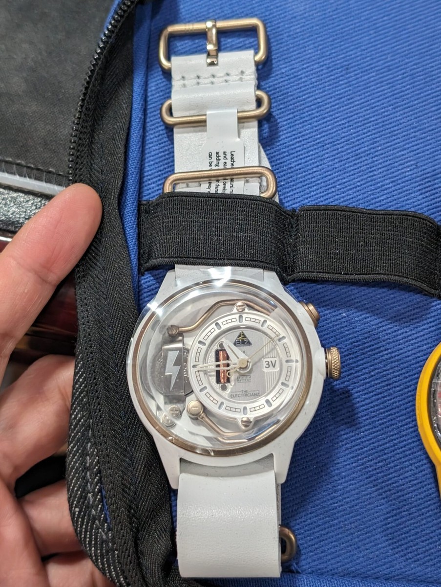 The Electricianz S.Now Gold White Limited Edition Watch Zz