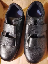 Men's Hook and Loop Closure Extra Depth Shoes, Size 11EEEEE, PW Minor