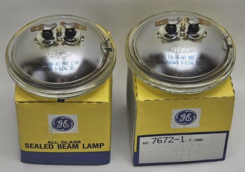 2 GE Sealed Beam Lamp 7672-1 6V 7.20W All Glass Emergency Light Lot of 2 - Picture 3 of 10