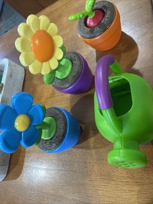 LEARNING RESOURCES SPROUTS GROW IT TODDLER GARDENING SET