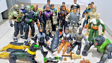 Gros lot Action Man Hasbro vintage avec Dr X, accessoires et animaux