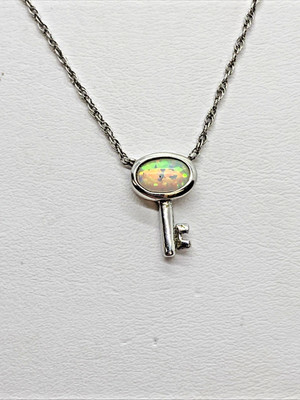 Sterling Silver 925A Opal Key Pendant Necklace 18'' long 1.6 grams