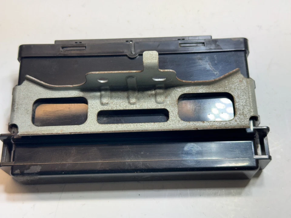 Unidad de control de alarma antirrobo SUBARU Outback LEGACY 2005-2007 OEM 88281AG10A Foto 4 de 4