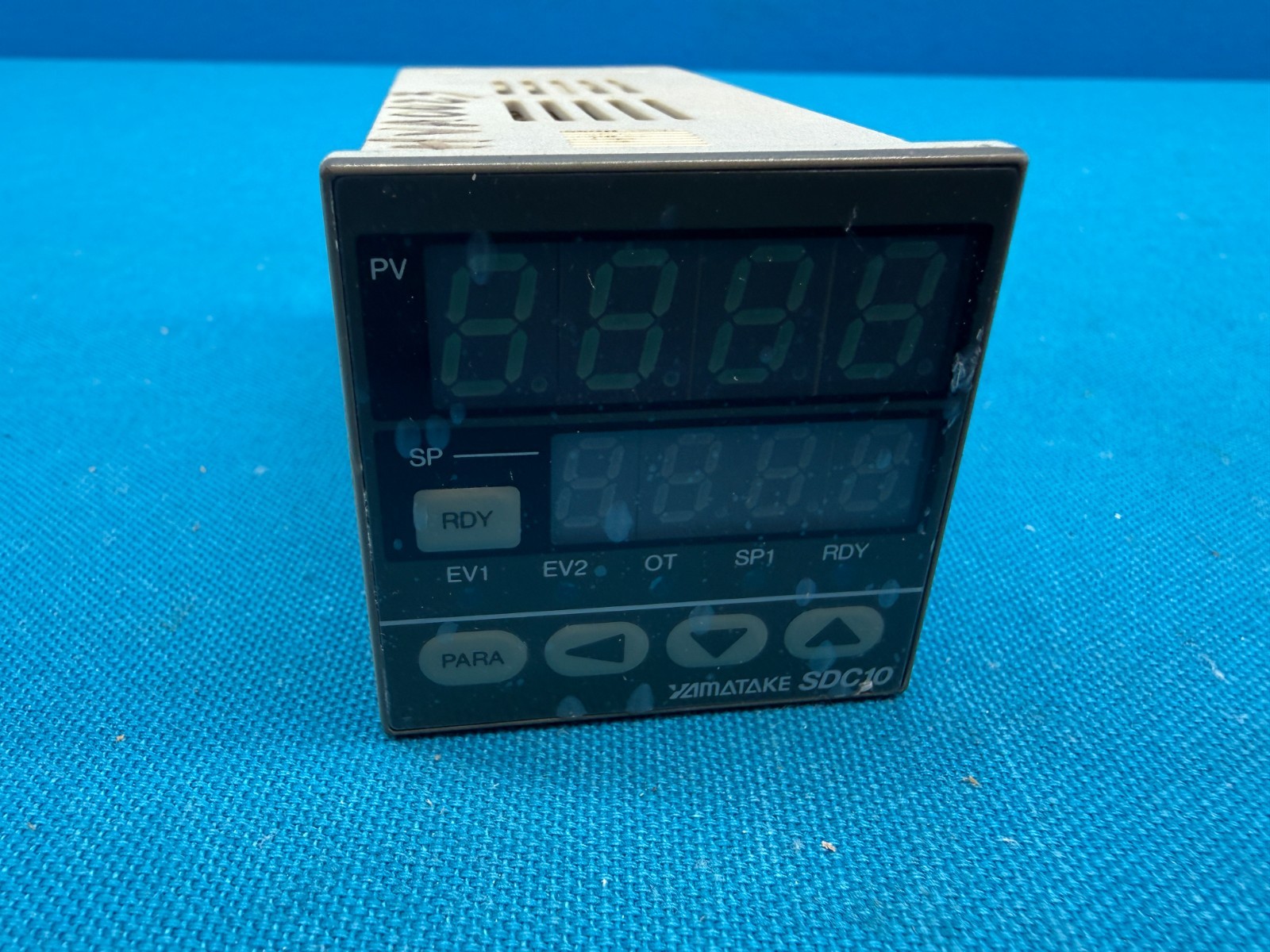 Yamatake SDC10 Industrial Digital Temperature Controller C10T0DTA00D0