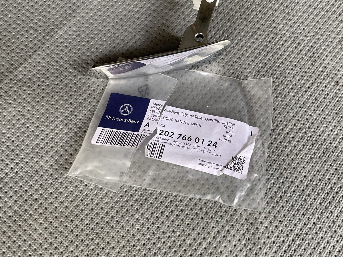 Mercedes-Benz A2027660124 W202 R170 W163 W463 94-18 Inner Door