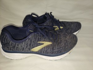 brooks signal running shoe