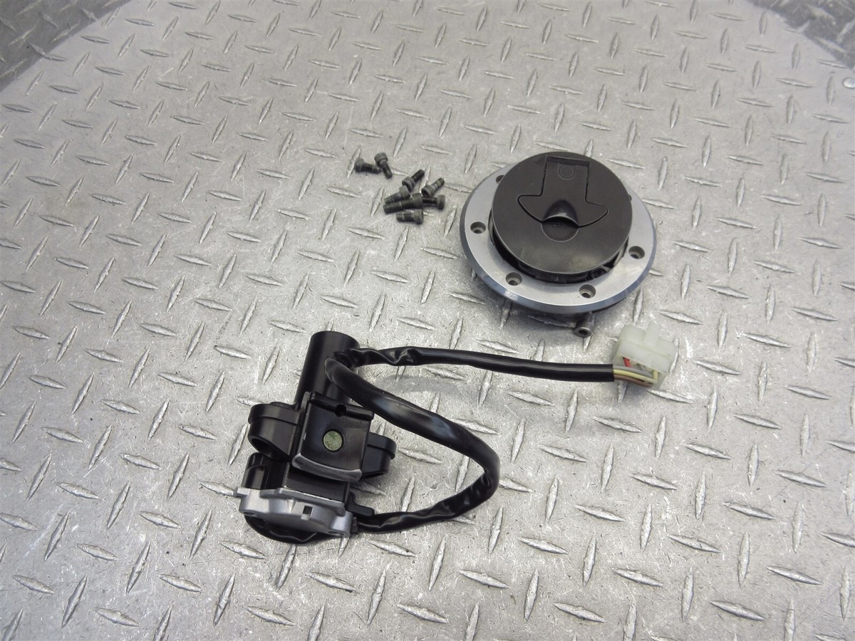 かっきー Kawasaki 95-97 Zx6r 94-97 Zx9r Ninja OEM Ignition Switch 27005