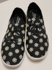 Women's New Clarks Cloud steppers Black Canvas Casual Shoe