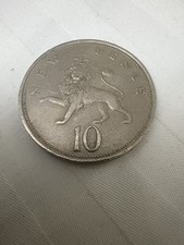 GREAT BRITAIN ELIZABETH II 1970 10 NEW PENCE Large Type, CROWNED LION UNC