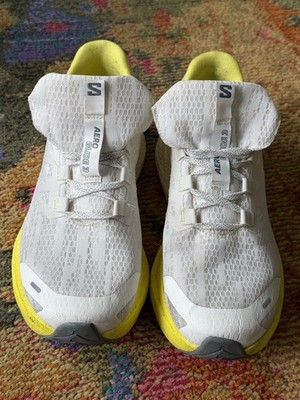 Men s Salomon Aero Glide 3 White lace-up Running Shoes  sz 11 US