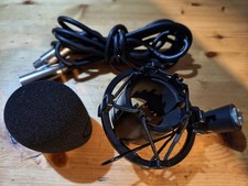 Microphone accessories set