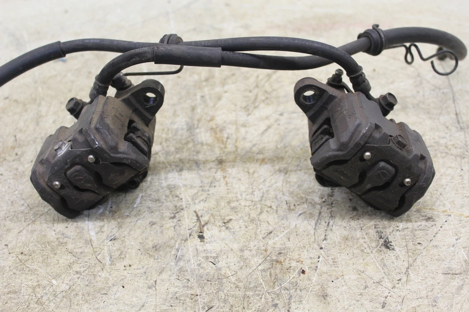 1985 HONDA INTERCEPTOR VF500 RIGHT LEFT FRONT BRAKE CALIPER CALIPERS C19X - Image 4 of 4