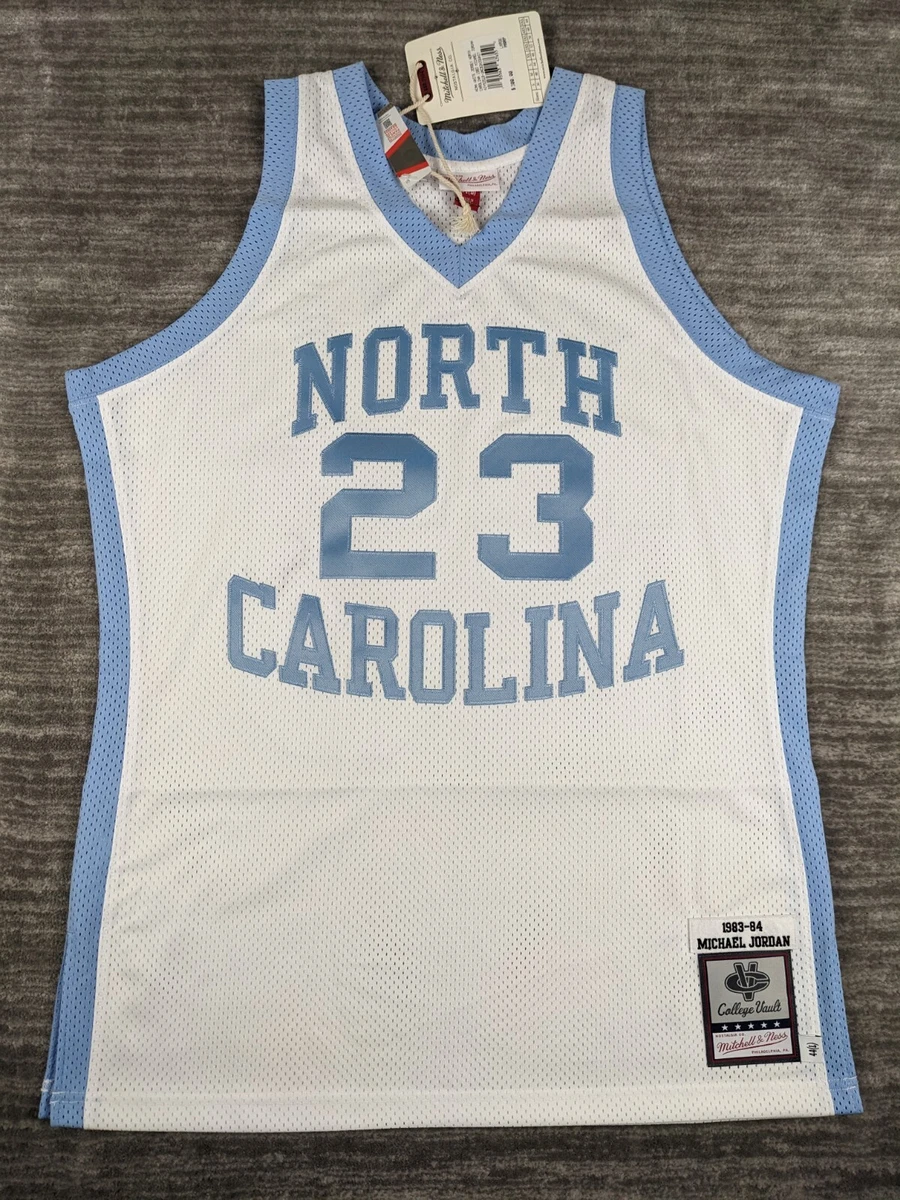 Michael Jordan North Carolina Tar Heels College Jersey! 