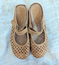 Rialto Tan Beige Vegan Leather Adjustable Ankle Strap Boho Slip On Clogs Shoes 8