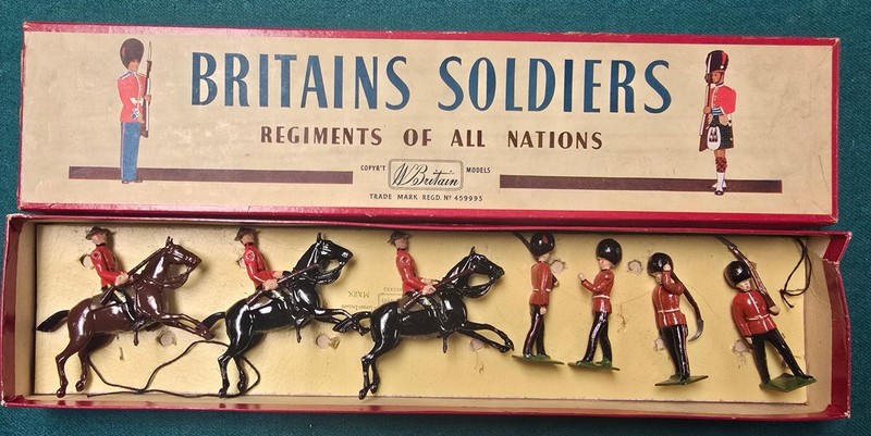 Britains Soldiers Regiments of All Nations Cavalry Lead Toy Soldier Set