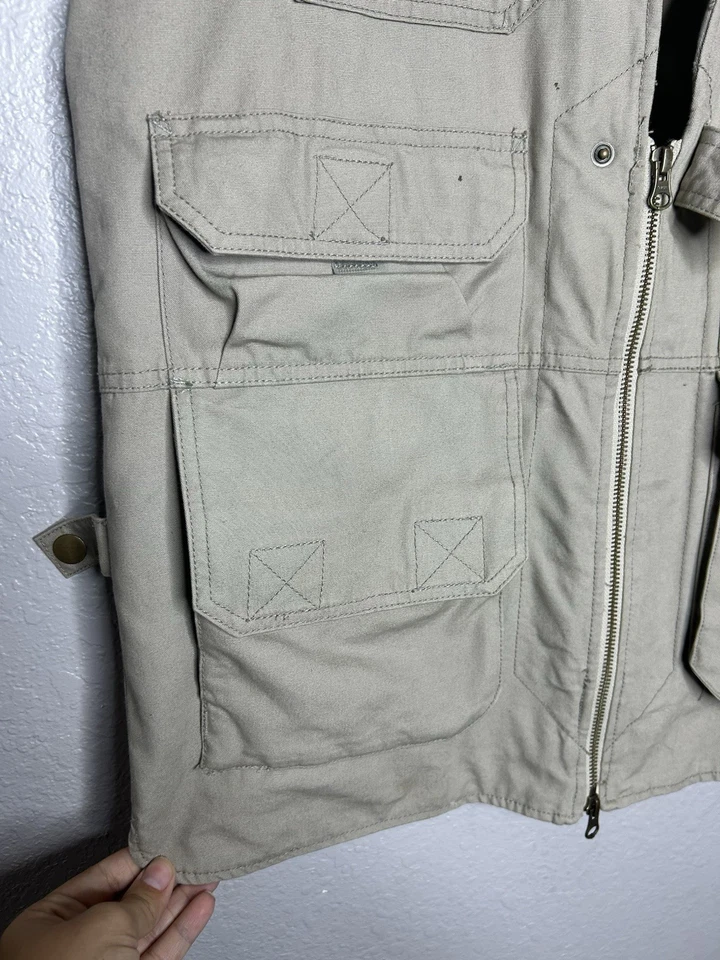 5.11 Tactical Series Tan Canvas Vest Pockets Button Zip Outdoor Hunting Medium - Image 4 of 4