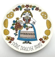 Vtg Norwegian Plate Figgjo Figgio Our Daily Bread 7” Norway Girl Folk Dress Brod