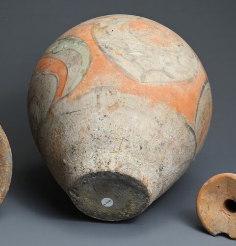 LARGE MUSEUM QUALITY CHINESE TANG DYNASTY (618-907 AD) PAINTED POTTERY VASE - Picture 12 of 16