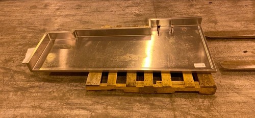 73x30x6 Stainless Steel Countertop Divoted w Backsplash & Gas