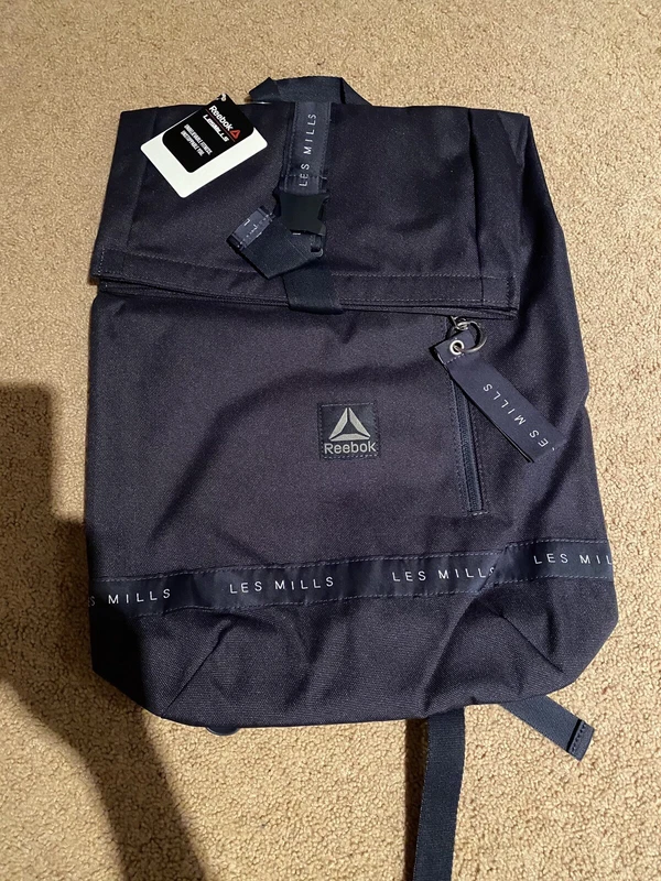 les mills backpack