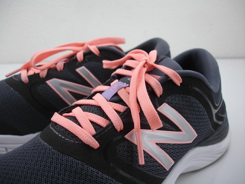 Women's 9.5 B M New Balance 711 WX711VM2 Gray Peach Silver Running Shoes Sneaker - Picture 4 of 14