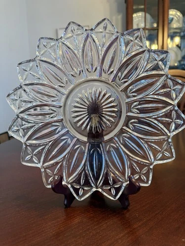 Vintage Federal Glass Sunburst & Petal Clear Pattern Serving Platter MCM 11.5”
