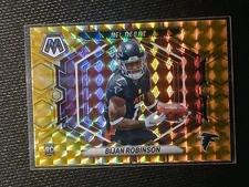2023 Bijan Robinson Mosaic Yellow Reactive Rookie 