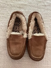 Ugg Ansley Women s Slipper Sz 7