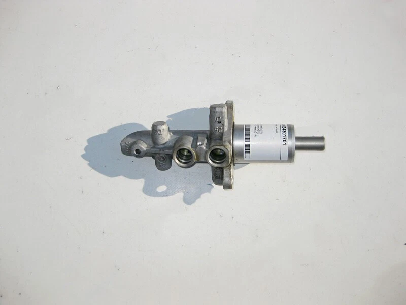 Mercedes-Benz A0064301701 Brake master cylinder CLS C219 E-Class  