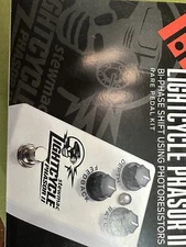 StewMac Lightcycle Phasor ll Guitar Pedal Kit