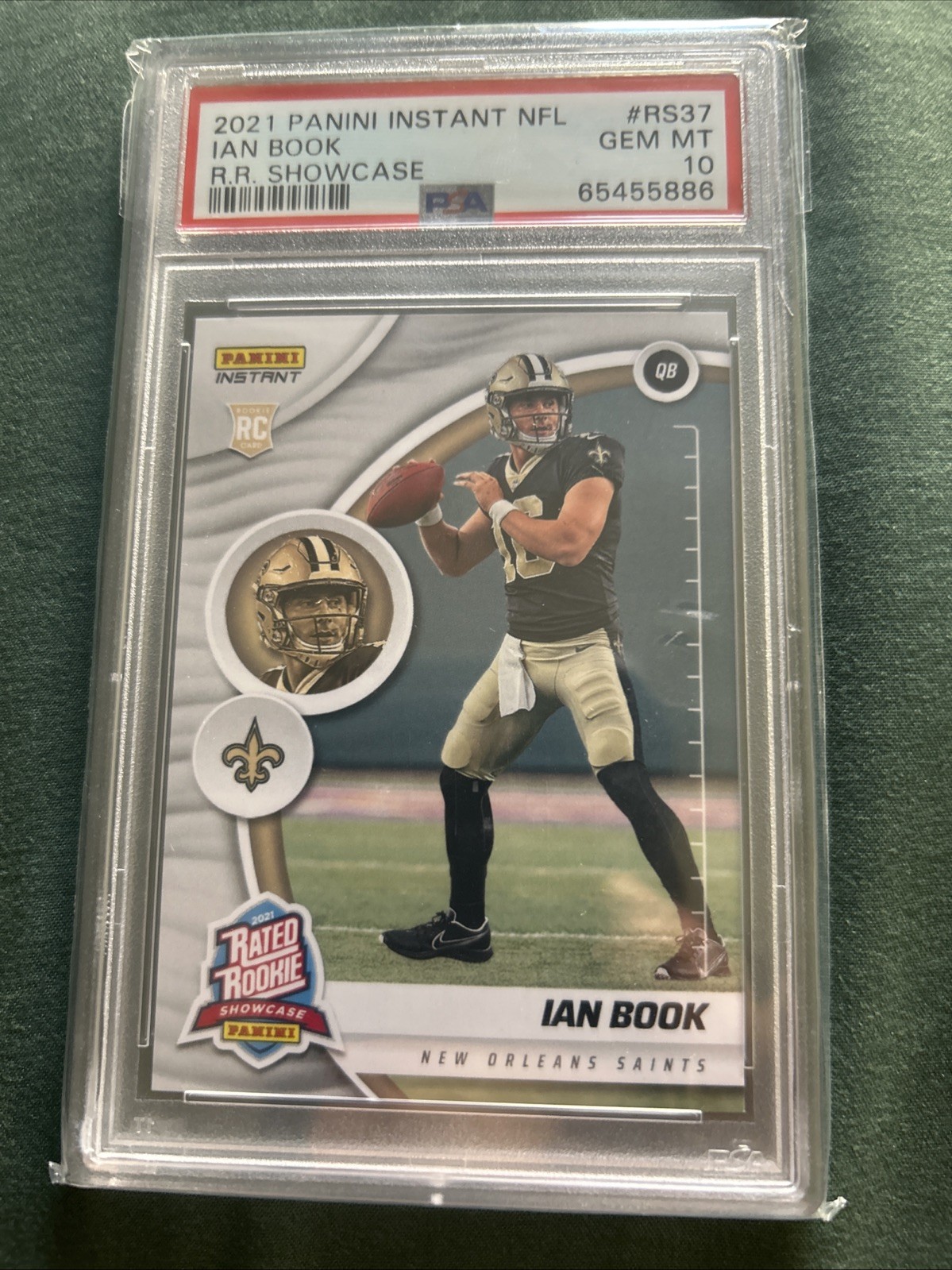 Ian Book Panini Instant NFL Rated Rookie Showcase #RS37 Base