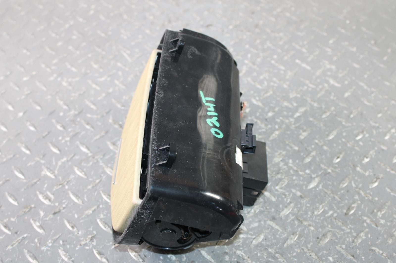 Maserati Ghibli 2014-2017 Center console cover