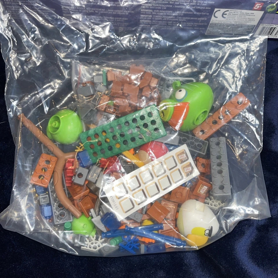 K'NEX Angry Birds Mission May'ham - 178 piezas - 72613 - Nuevo / Sellado - Raro Foto 3 de 4
