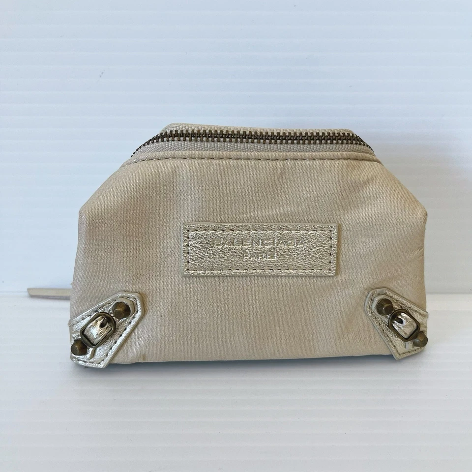 Bolsa de Maquillaje BALENCIAGA PARIS Perfume Cosmético Bronceado-Dorado Nueva en Caja Foto 4 de 4