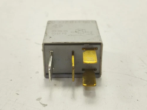 9008087019 Rele para TOYOTA COROLLA (E12) 2.0 D-4D Linea Sol Berlina 2003 184015 - Imagen 2 de 3