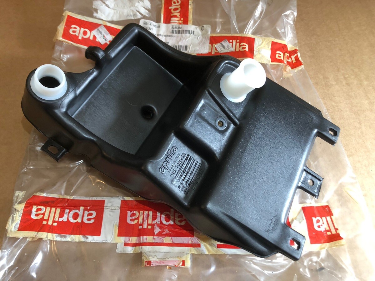 Aprilia RS 50 Rs50 1999 / Fits 1999-2005 Oil Tank AP8239468 for
